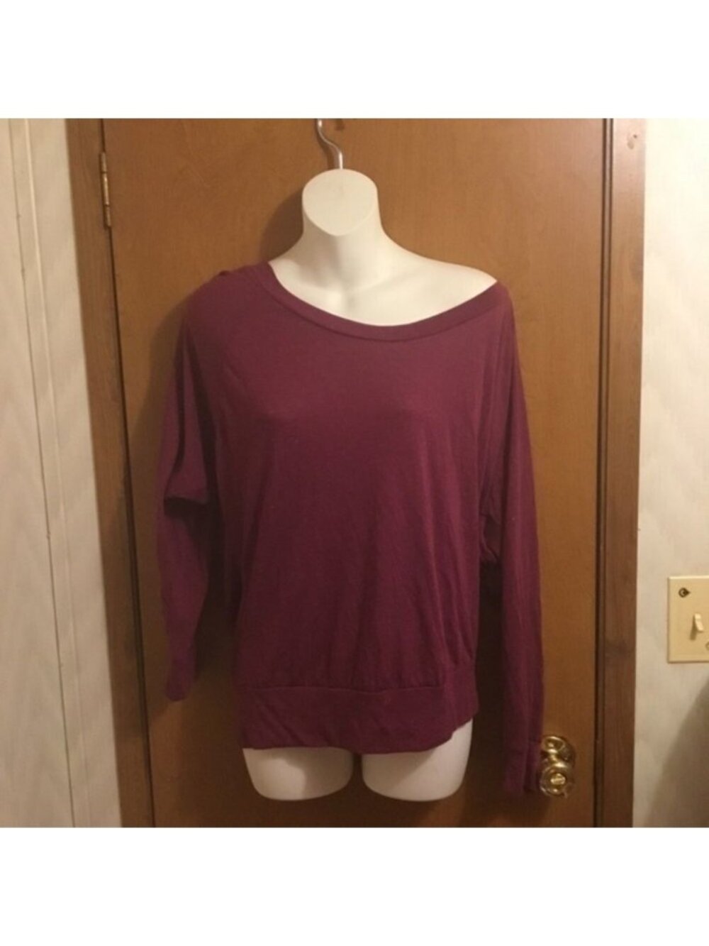 Wetseal Burgundy Off-Shoulder Long-sleeve Top L